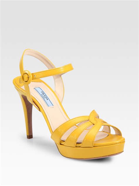 prada 1xp933|AUTH LUXURY PRADA SAFFIANO SIGNATURE SANDALS .